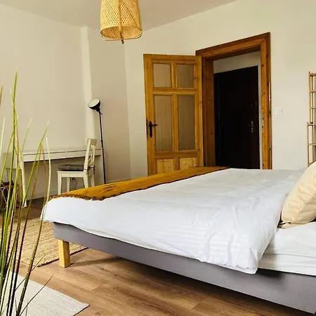 Apartment Turystyczna 22 *